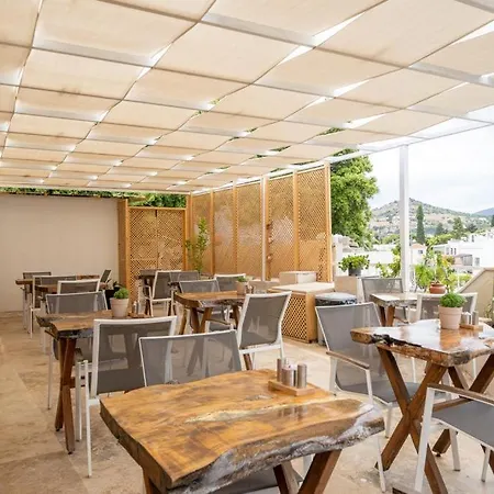 호텔 Mucho Boutique *