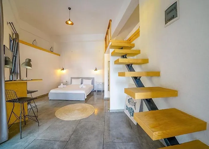 Mucho Boutique Hotell *