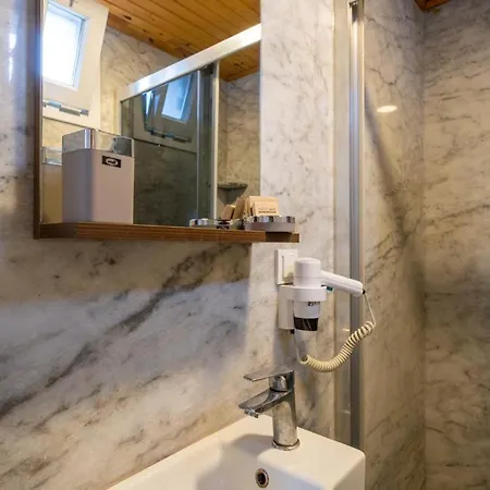 מלון Mucho Boutique בודרום