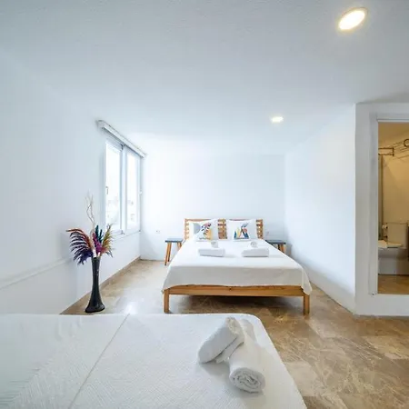 Mucho Boutique בודרום